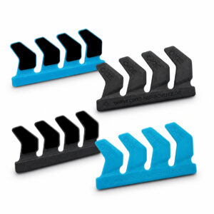 OKIE UltraGrip Klebelasche in Blau und Anthrazit fuer den OKIE Hufschutz Klebebeschlag.